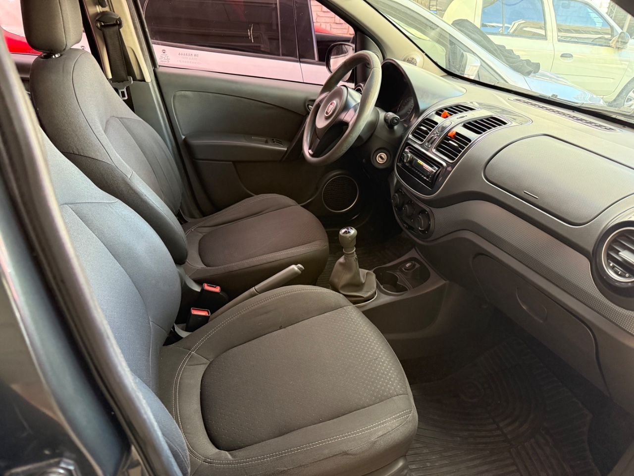 Fiat Grand Siena Usado Financiado en Mendoza, deRuedas