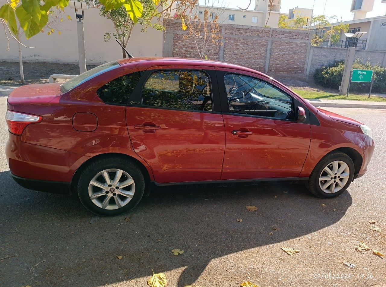 Fiat Grand Siena Usado en Mendoza, deRuedas