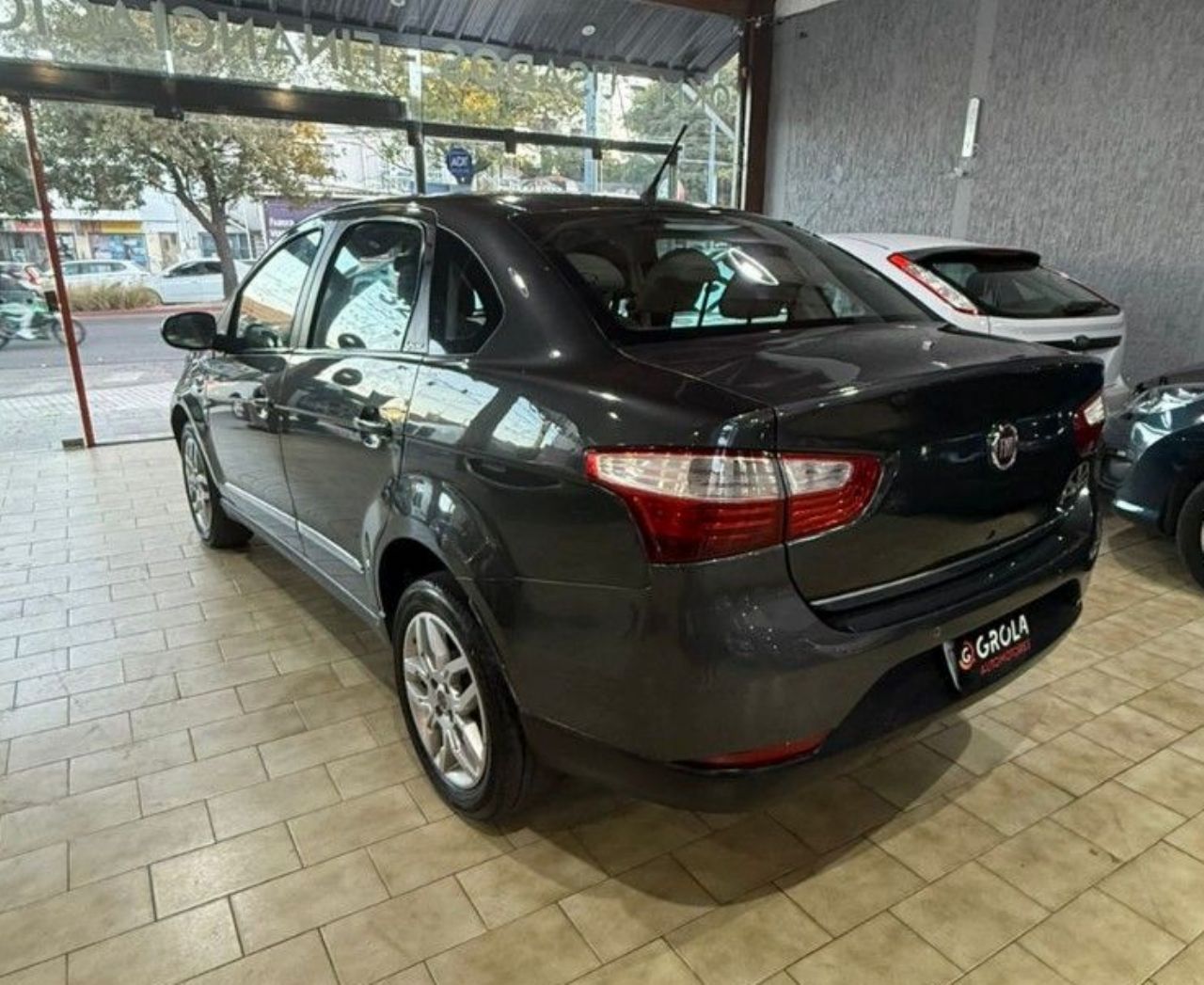 Fiat Grand Siena Usado Financiado en Córdoba, deRuedas