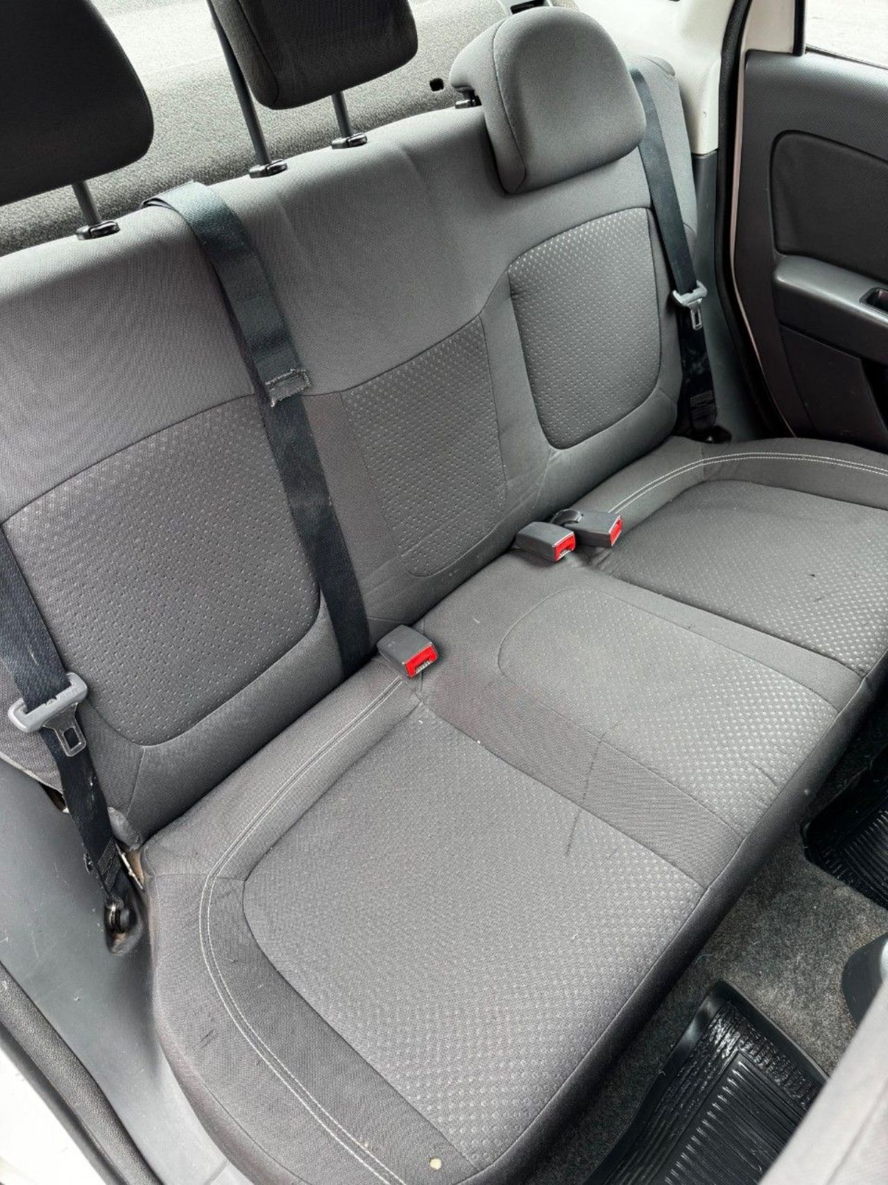 Fiat Grand Siena Usado Financiado en Córdoba, deRuedas