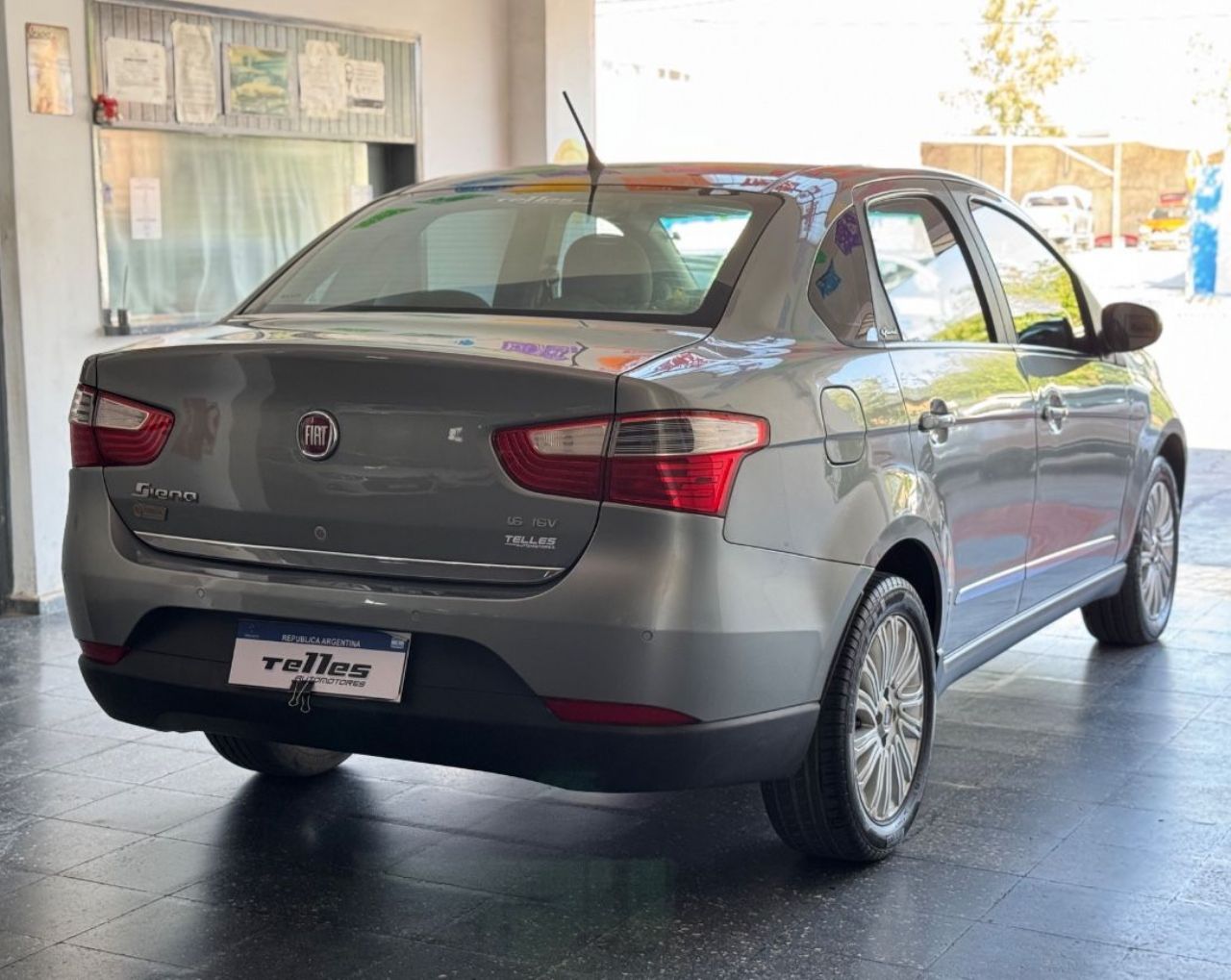 Fiat Grand Siena Usado Financiado en San Juan, deRuedas