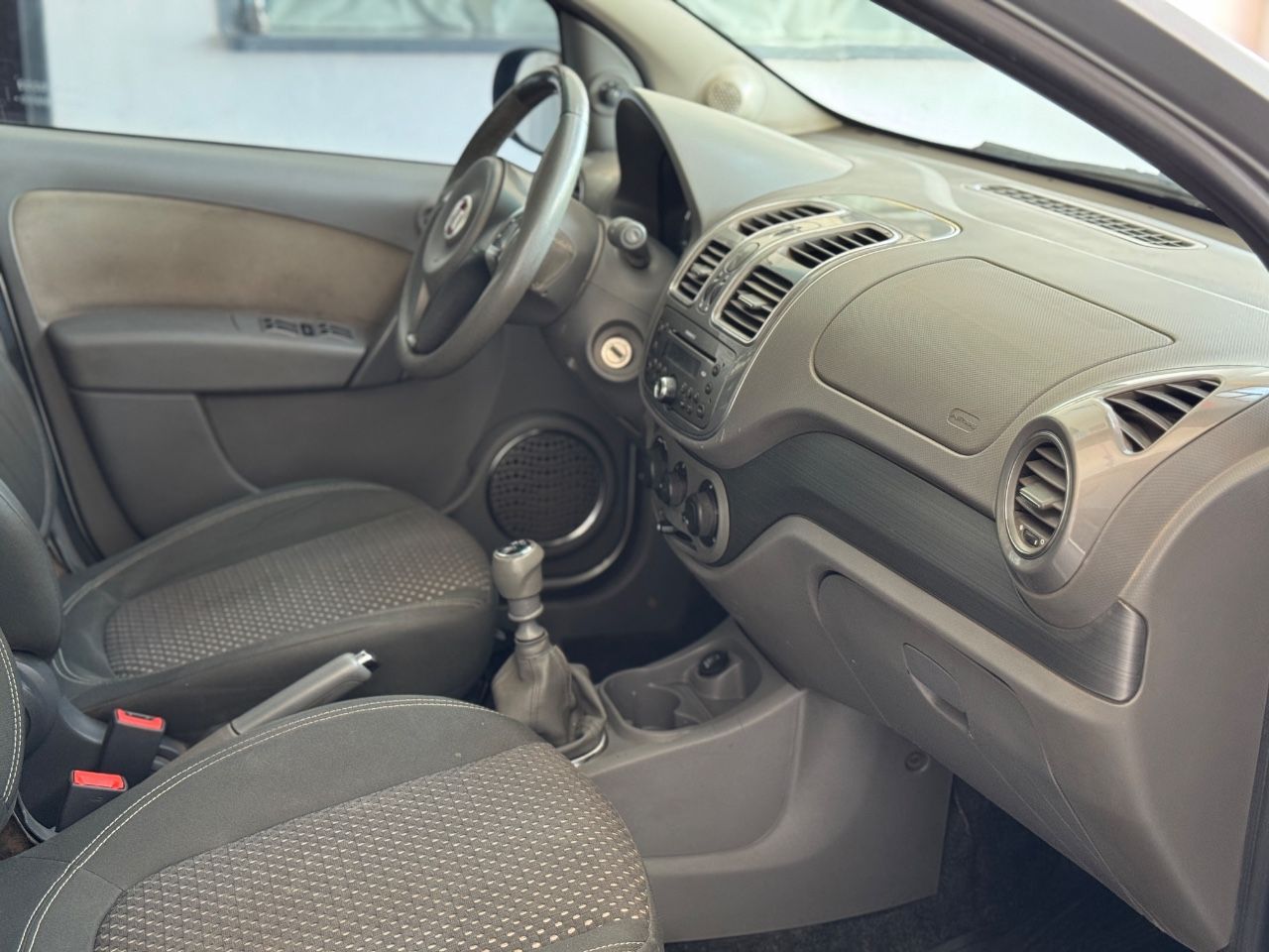 Fiat Grand Siena Usado Financiado en San Juan, deRuedas