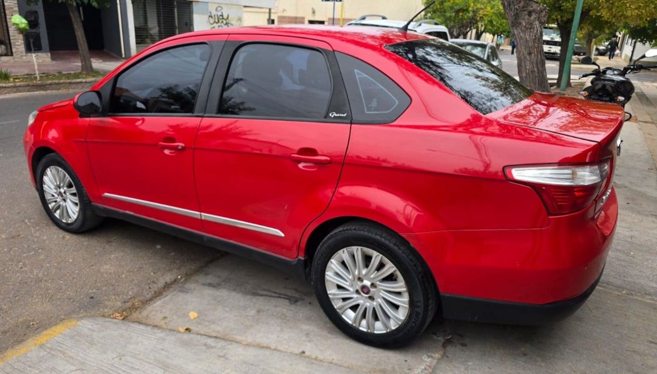 Fiat Grand Siena Usado en Mendoza, deRuedas