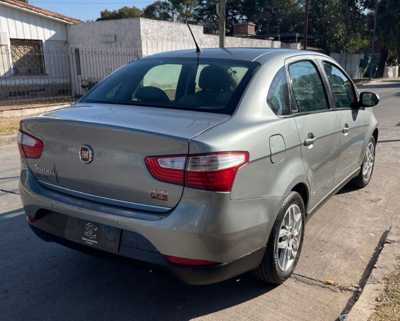 Fiat Grand Siena Usado Financiado en Córdoba, deRuedas