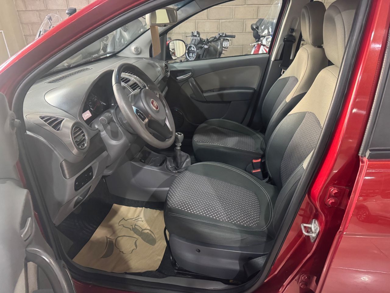 Fiat Grand Siena Usado Financiado en Mendoza, deRuedas