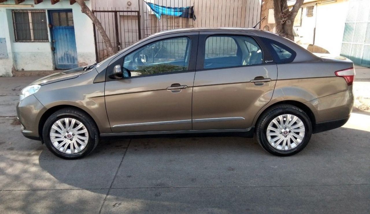 Fiat Grand Siena Usado en Mendoza, deRuedas