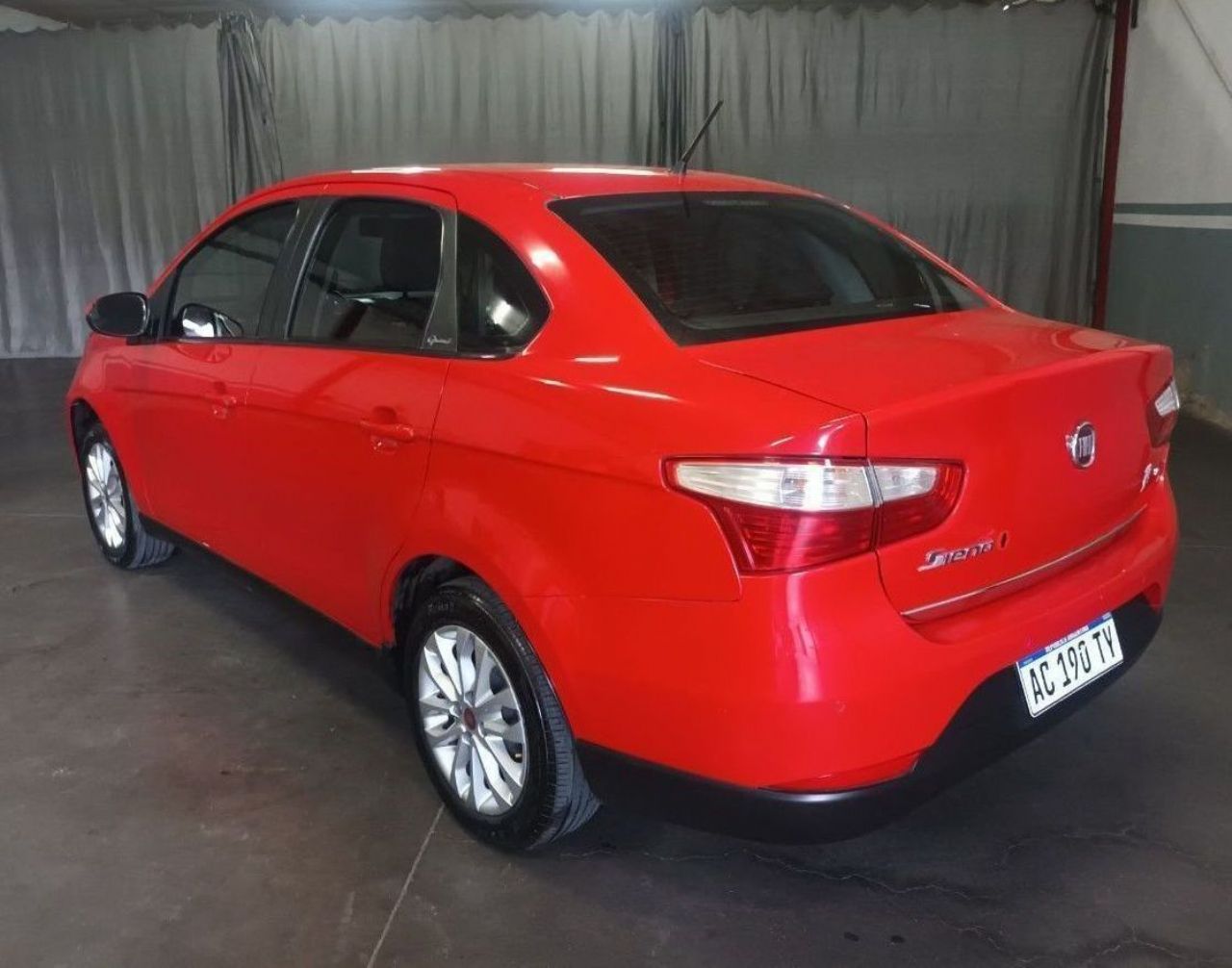 Fiat Grand Siena Usado Financiado en Mendoza, deRuedas
