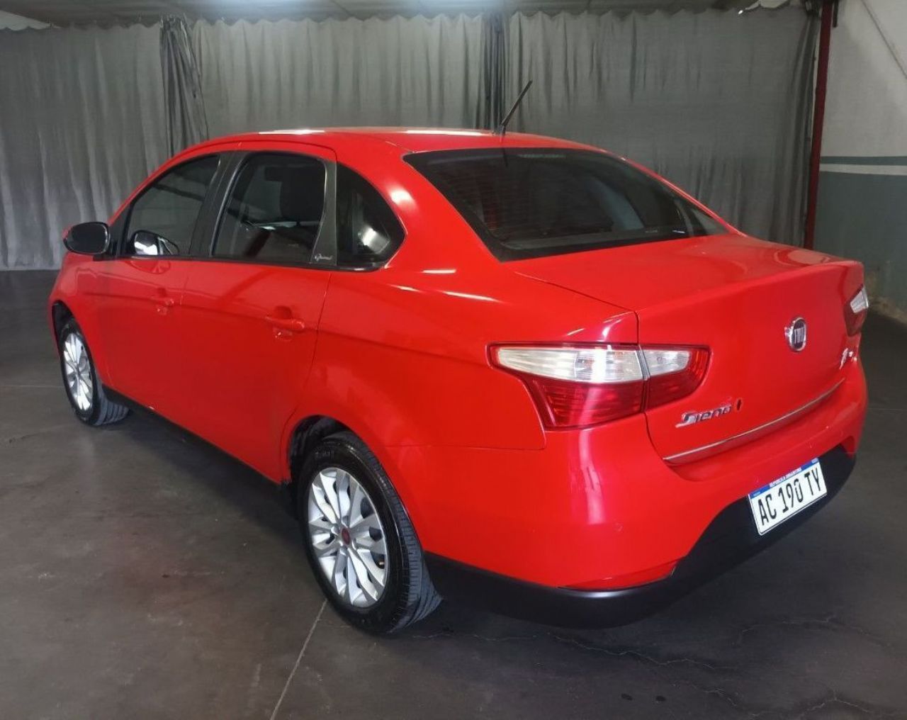 Fiat Grand Siena Usado Financiado en Mendoza, deRuedas