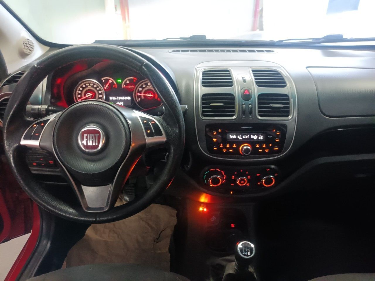 Fiat Grand Siena Usado Financiado en Mendoza, deRuedas