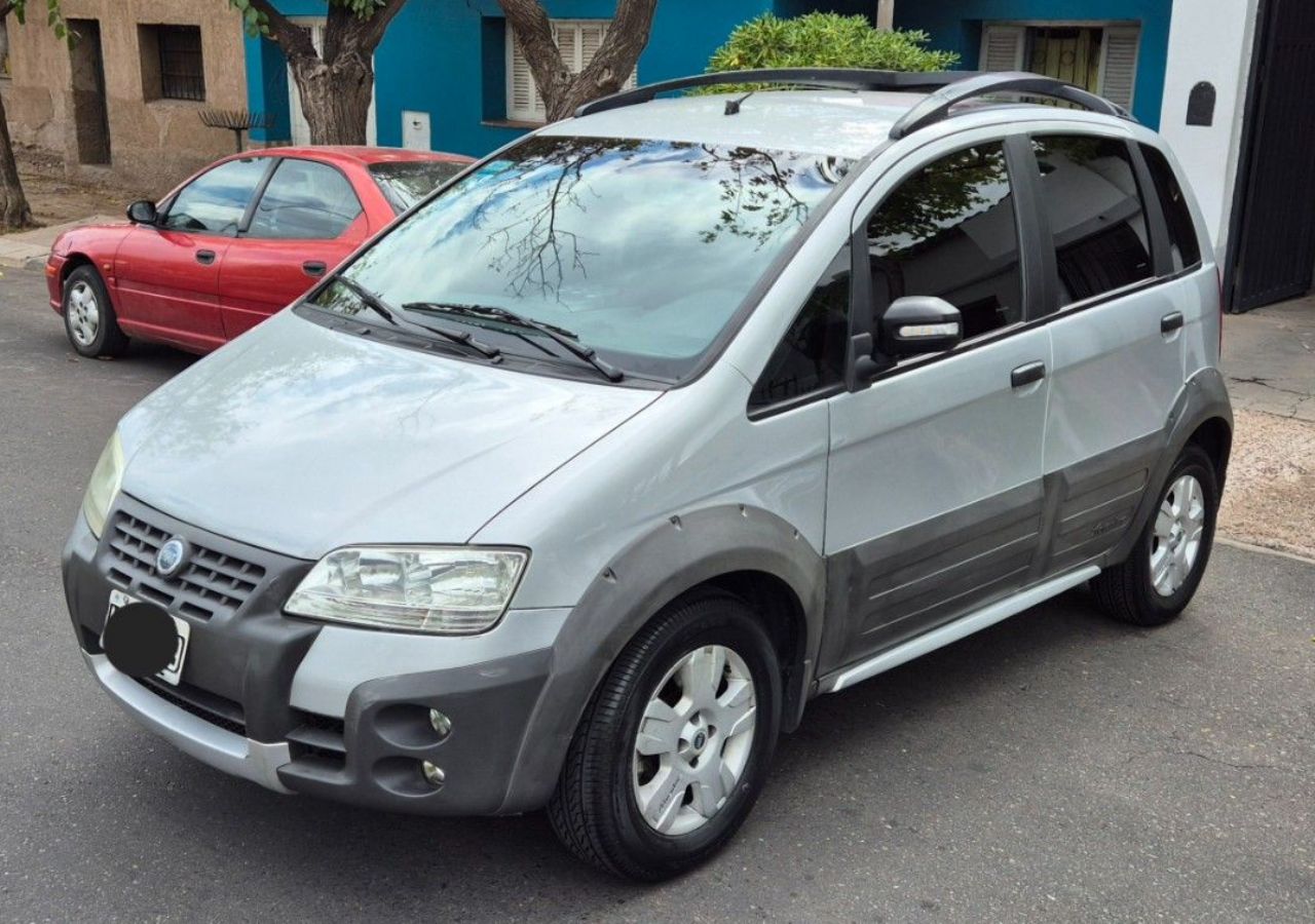 Fiat Idea Usado Financiado en Mendoza, deRuedas