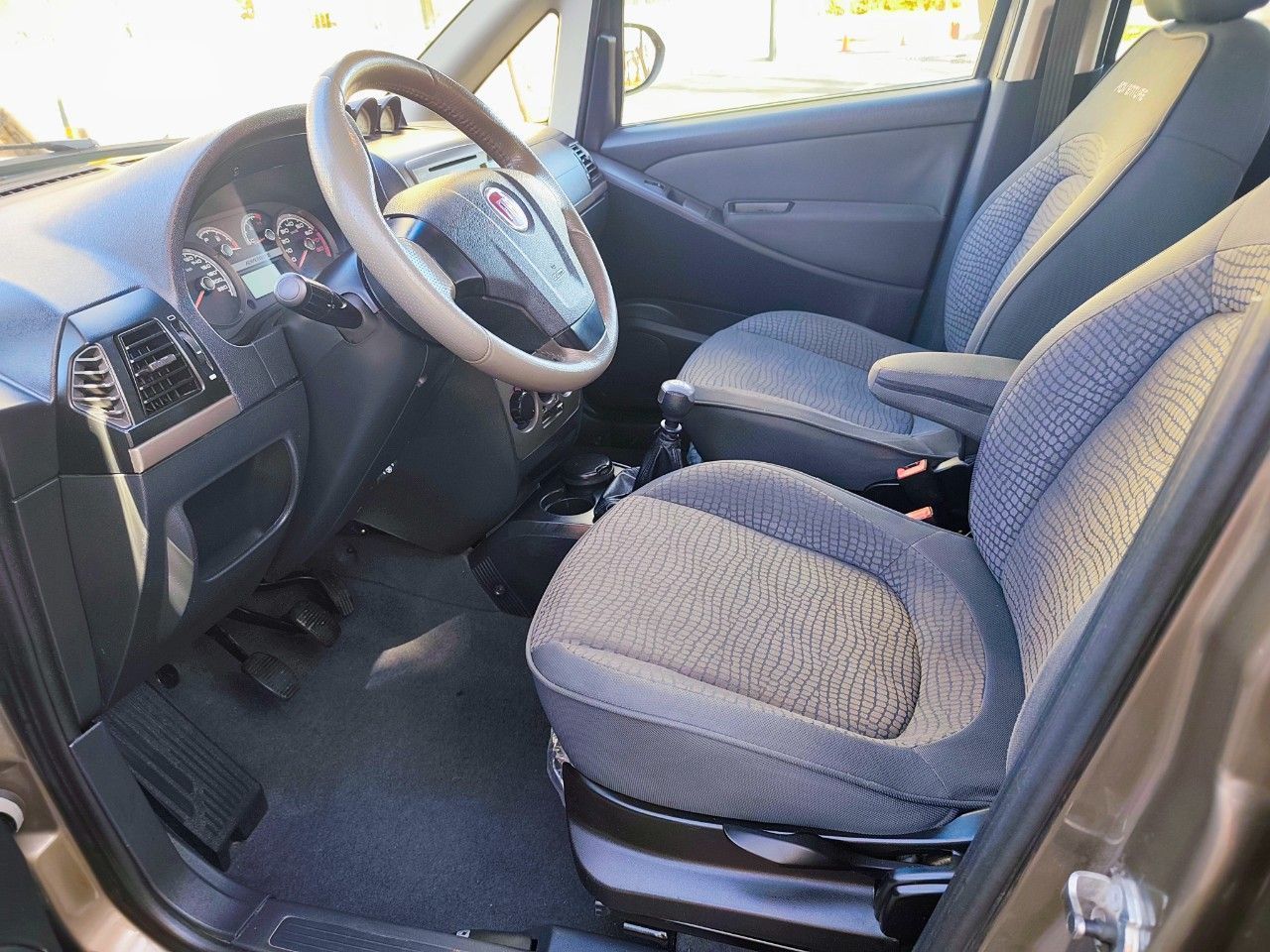 Fiat Idea Usado en Mendoza, deRuedas
