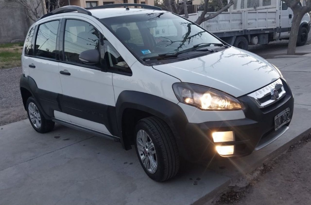 Fiat Idea Usado Financiado en Mendoza, deRuedas