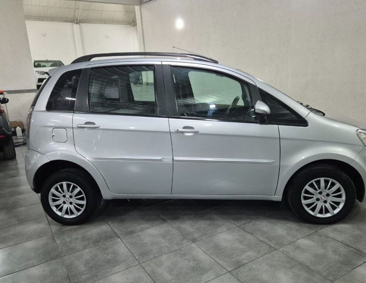 Fiat Idea Usado Financiado en Mendoza, deRuedas