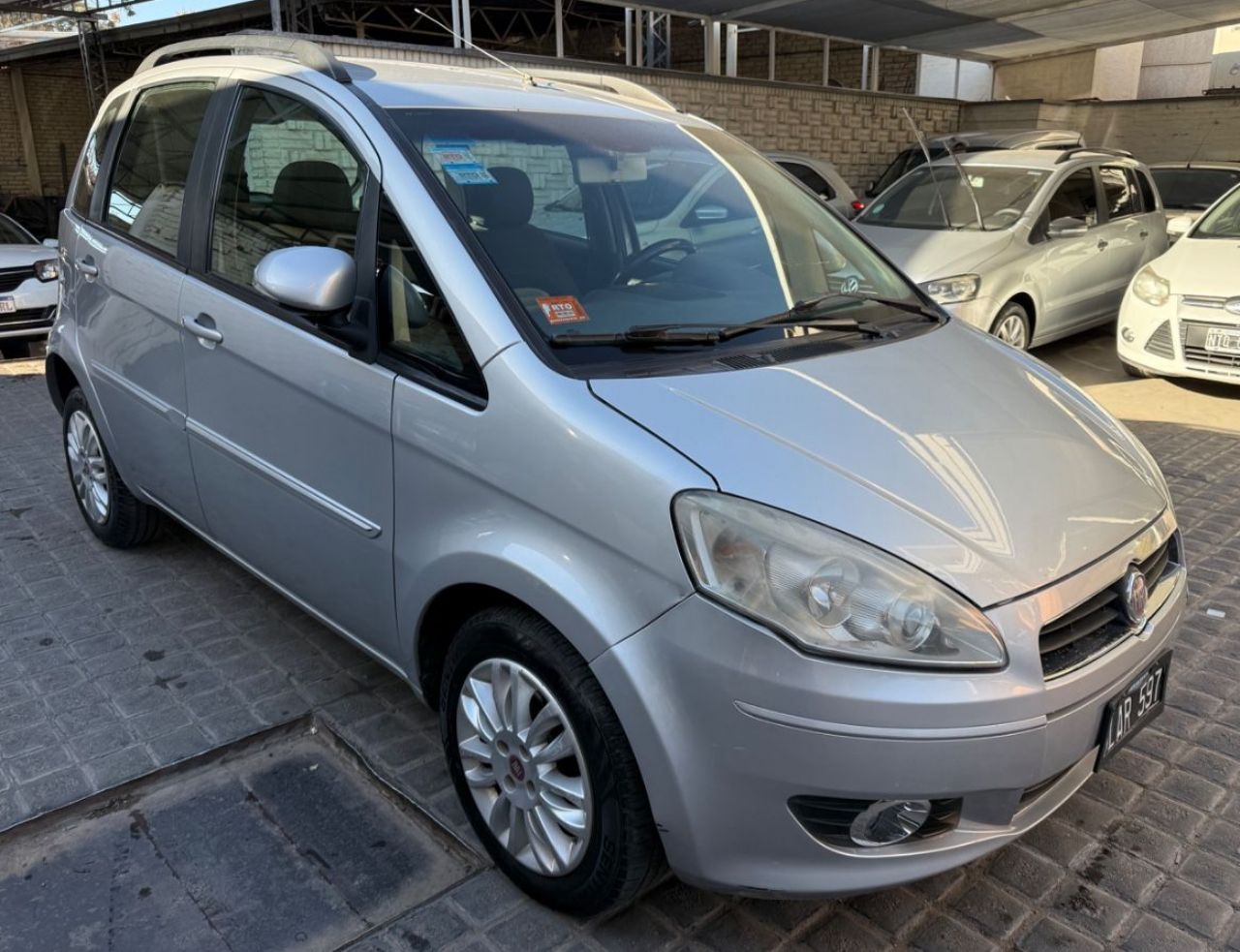 Fiat Idea Usado Financiado en Mendoza, deRuedas