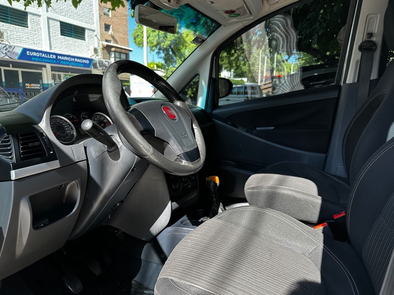 Fiat Idea Usado en Mendoza, deRuedas