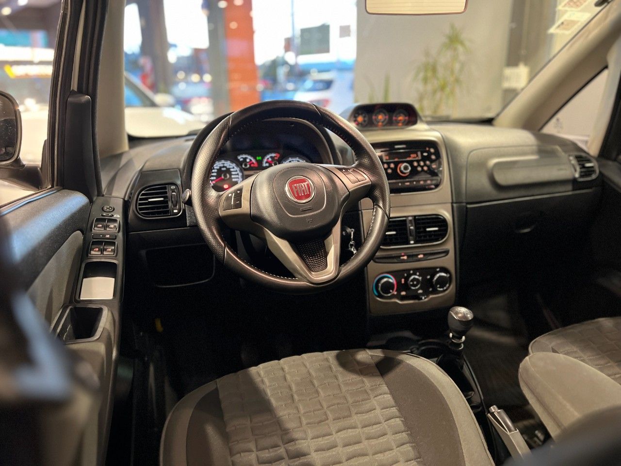 Fiat Idea Usado Financiado en Córdoba, deRuedas