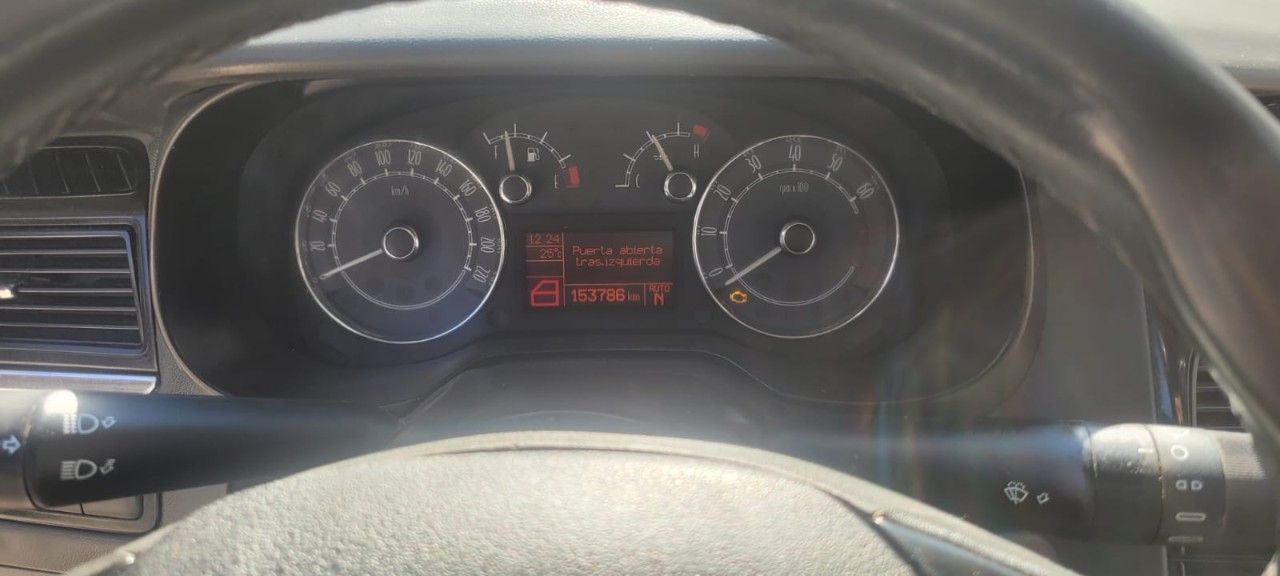 Fiat Linea Usado en Tucumán, deRuedas