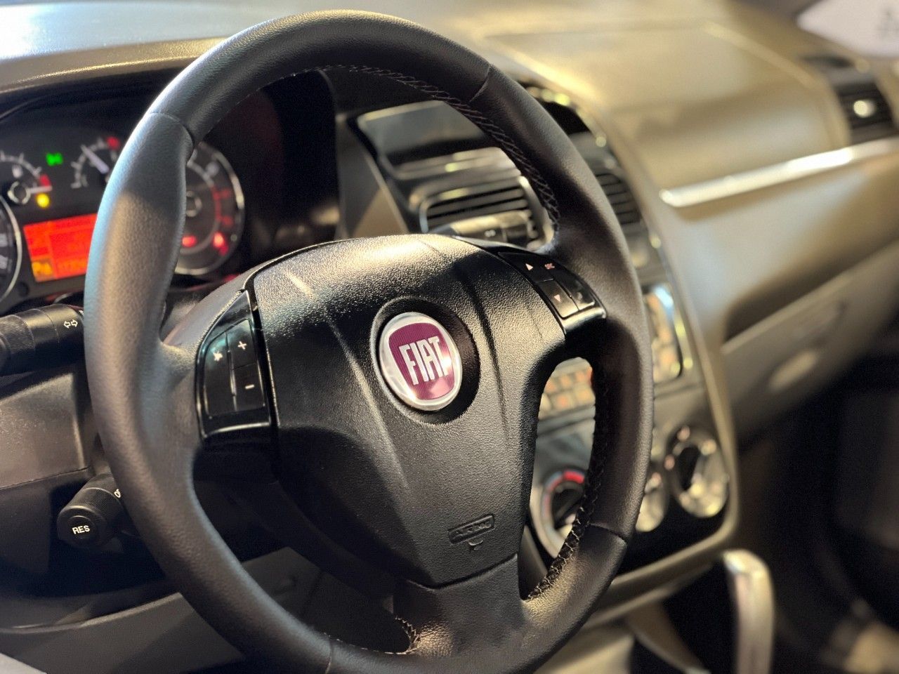 Fiat Linea Usado Financiado en Córdoba, deRuedas