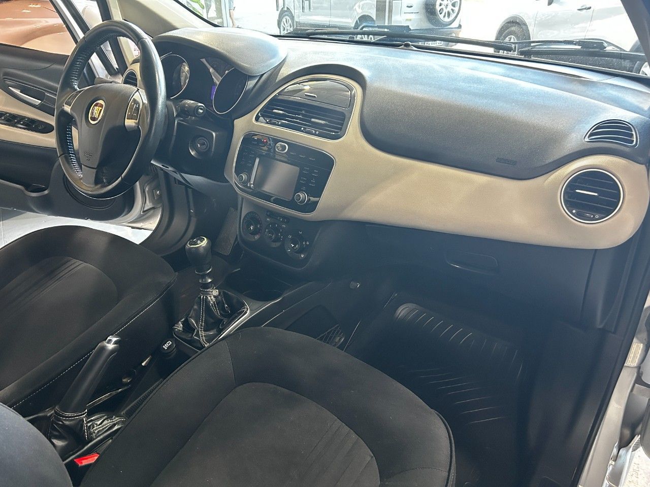 Fiat Linea Usado Financiado en Córdoba, deRuedas