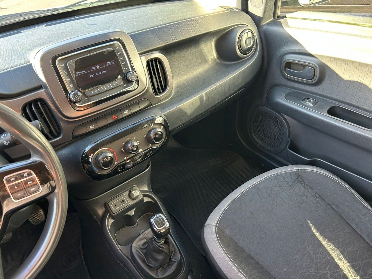 Fiat Mobi Usado Financiado en Mendoza, deRuedas