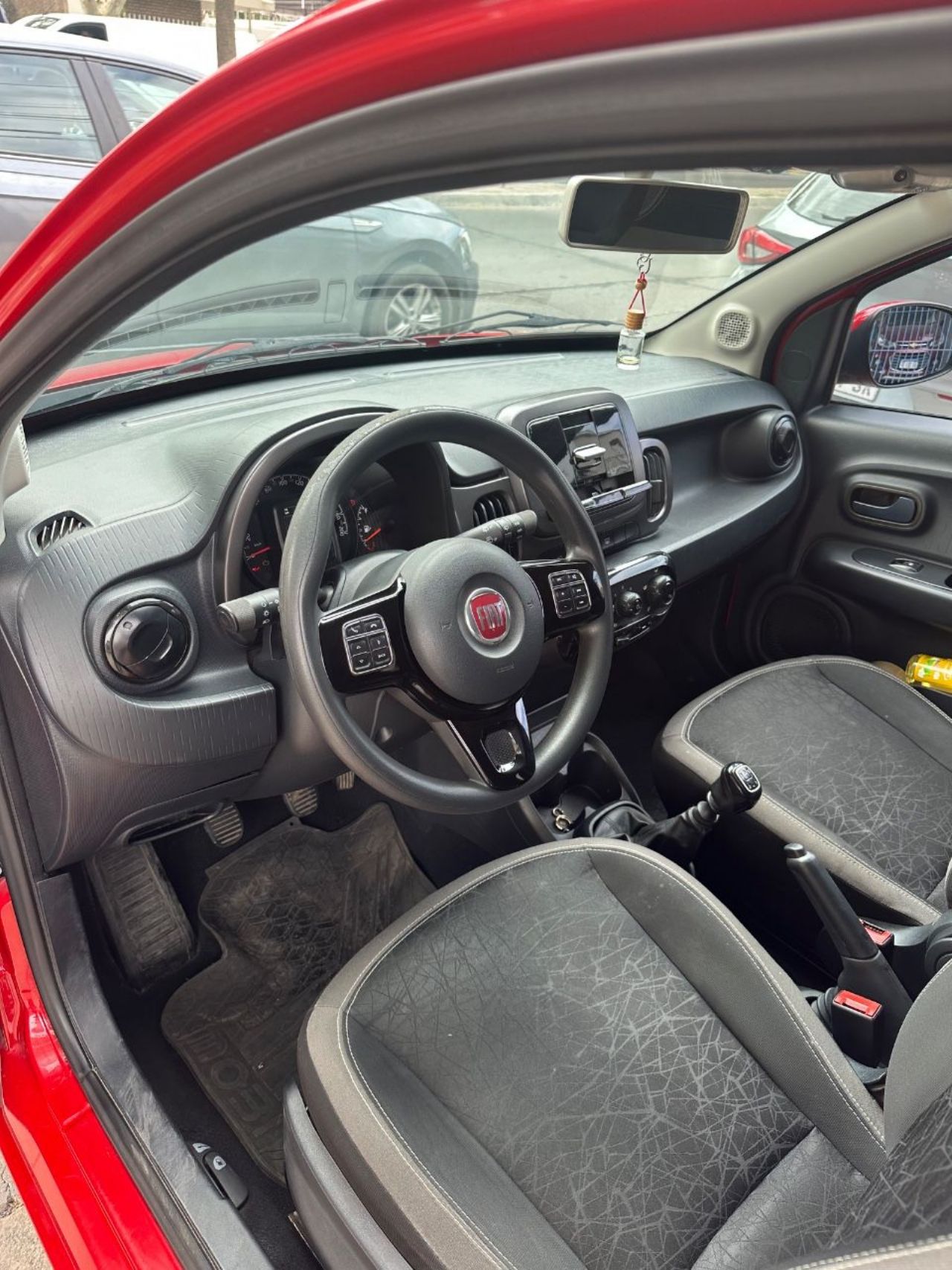 Fiat Mobi Usado en San Juan, deRuedas