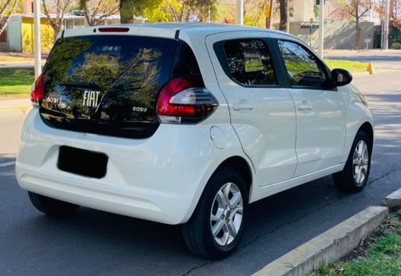 Fiat Mobi Usado Financiado en Mendoza, deRuedas