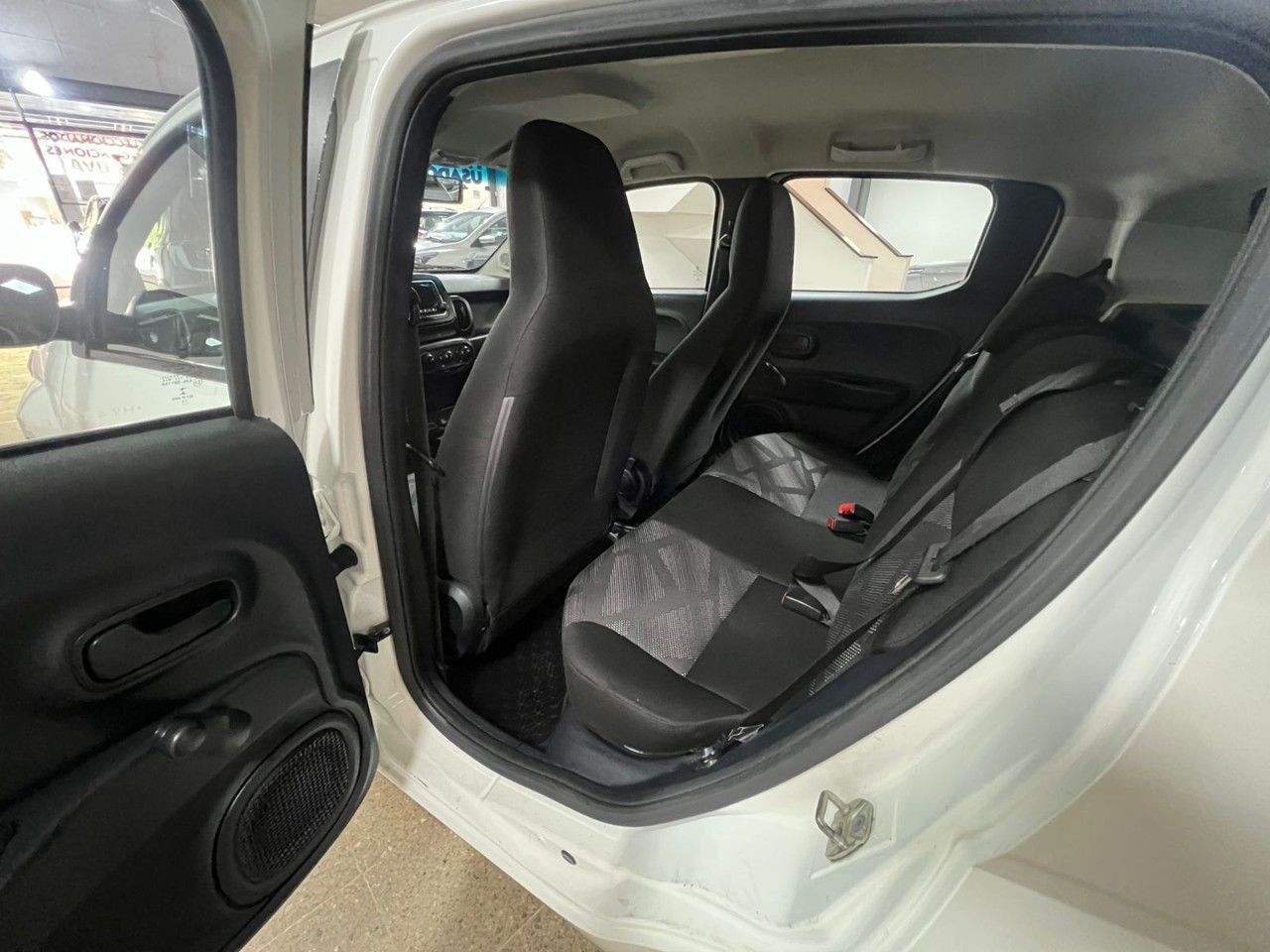 Fiat Mobi Usado Financiado en Córdoba, deRuedas