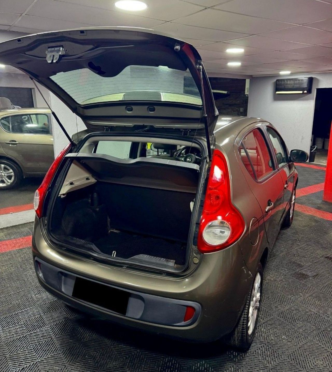 Fiat Nuevo Palio Usado en Buenos Aires, deRuedas