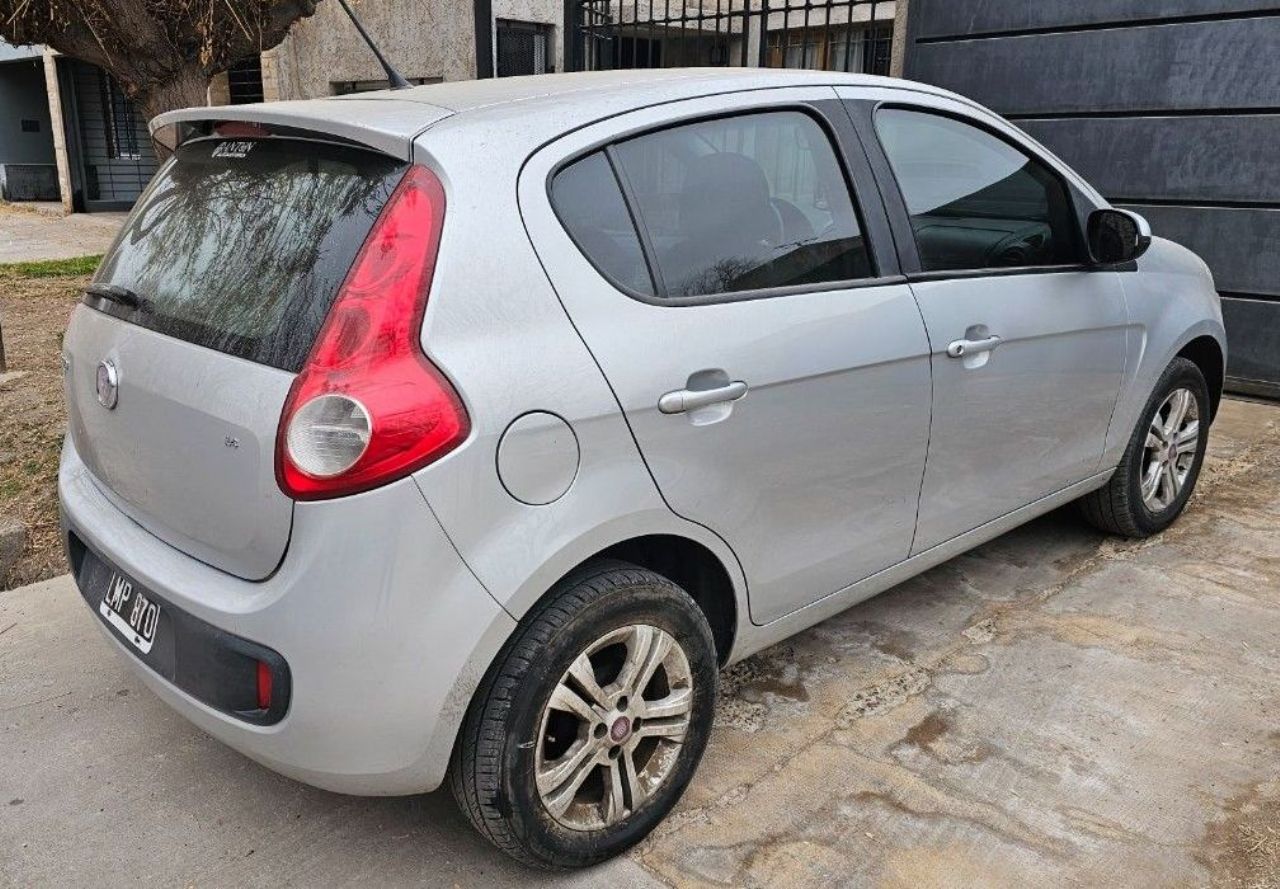 Fiat Nuevo Palio Usado en Mendoza, deRuedas