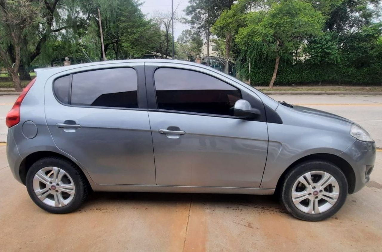 Fiat Nuevo Palio Usado en Córdoba, deRuedas