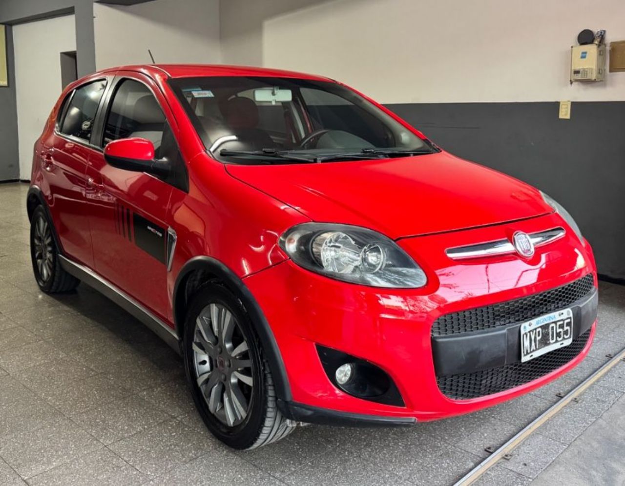 Fiat Nuevo Palio Usado Financiado en Mendoza, deRuedas