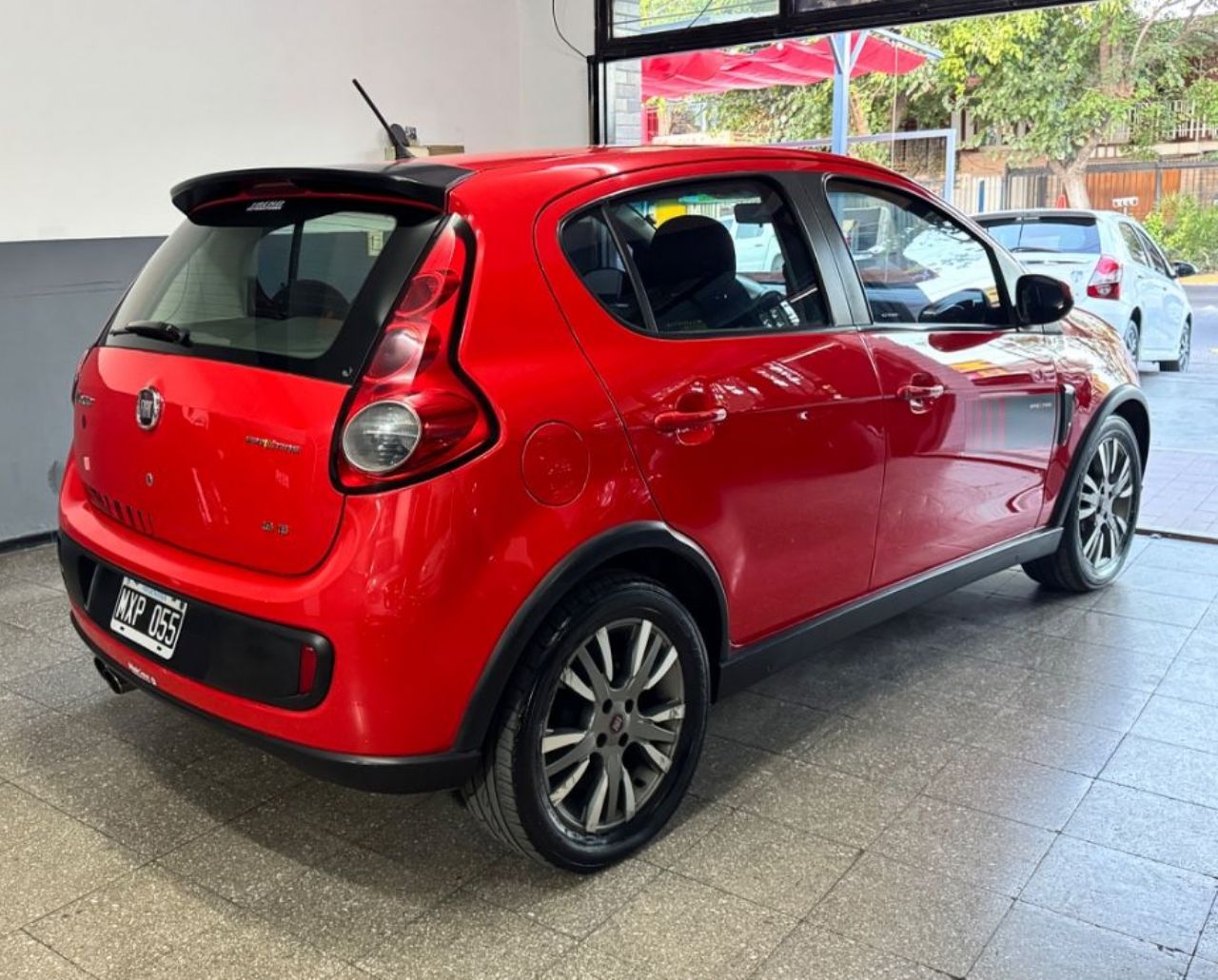 Fiat Nuevo Palio Usado Financiado en Mendoza, deRuedas