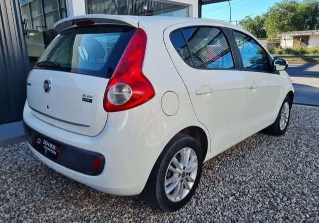 Fiat Nuevo Palio Usado Financiado en Córdoba, deRuedas