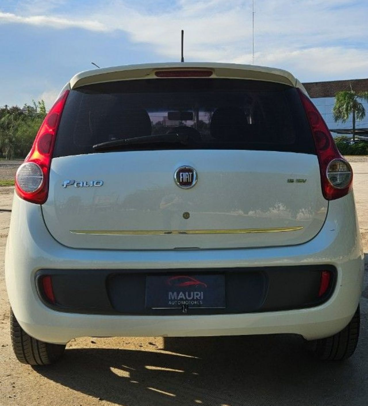 Fiat Nuevo Palio Usado Financiado en Córdoba, deRuedas