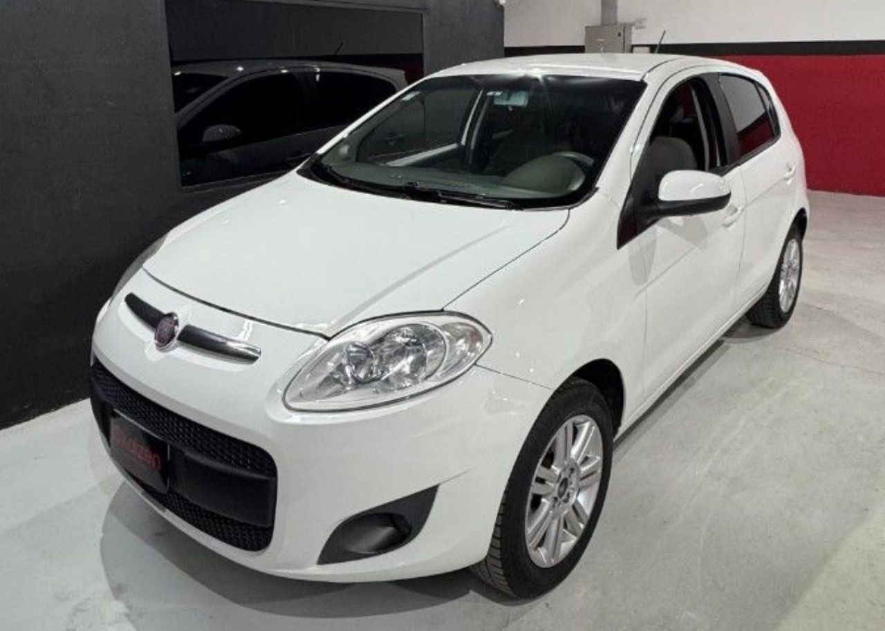 Fiat Nuevo Palio Usado Financiado en Córdoba, deRuedas