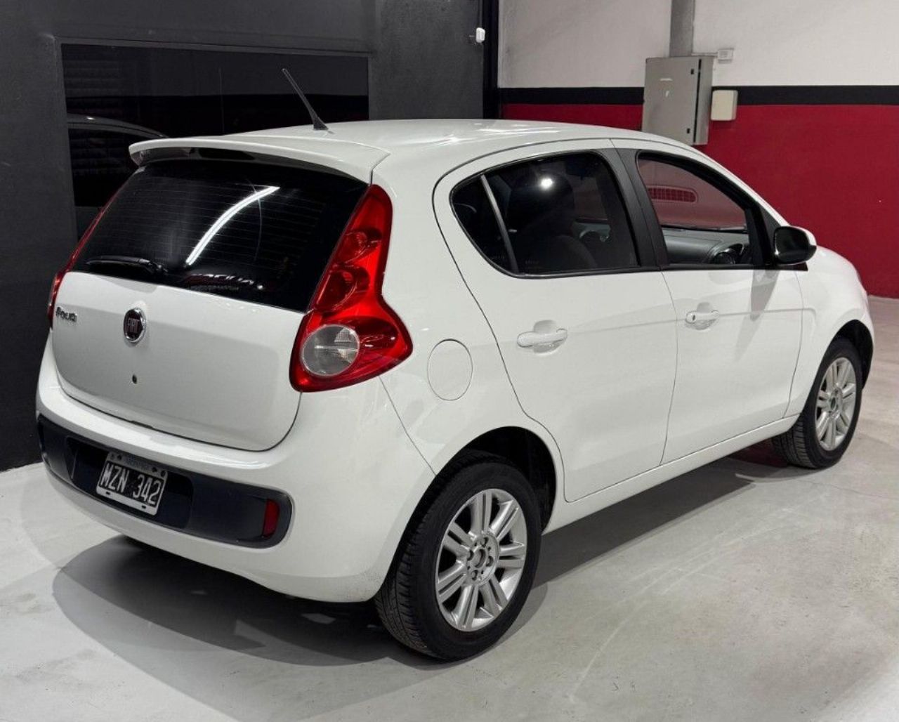 Fiat Nuevo Palio Usado Financiado en Córdoba, deRuedas