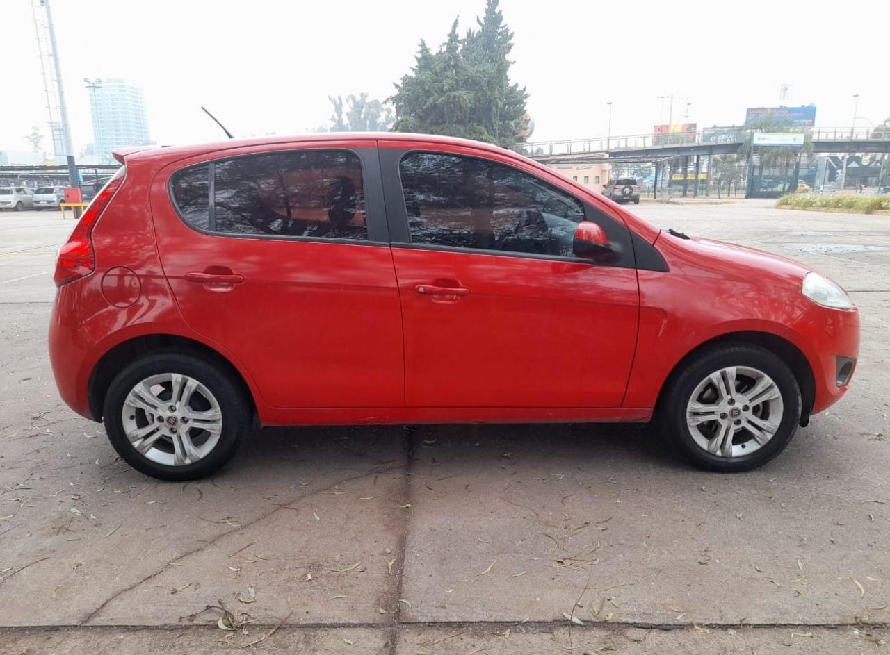 Fiat Nuevo Palio Usado Financiado en Córdoba, deRuedas