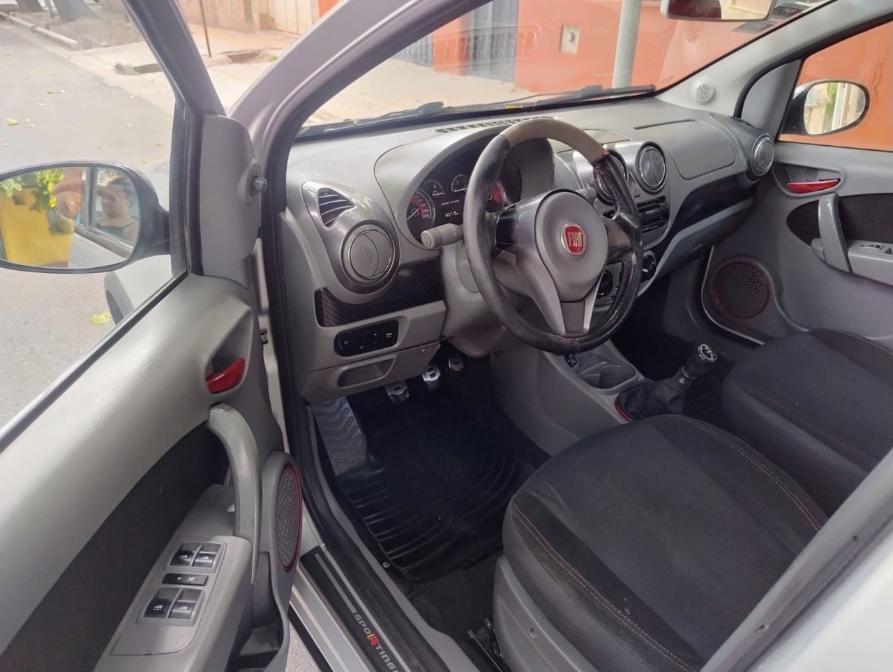 Fiat Nuevo Palio Usado Financiado en Mendoza, deRuedas
