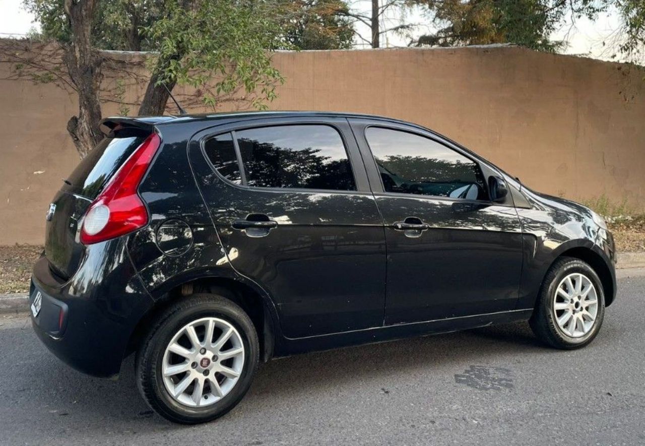 Fiat Nuevo Palio Usado Financiado en Córdoba, deRuedas