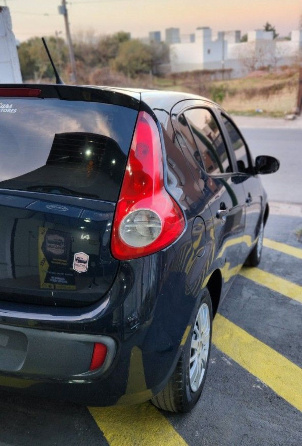 Fiat Nuevo Palio Usado Financiado en Córdoba, deRuedas