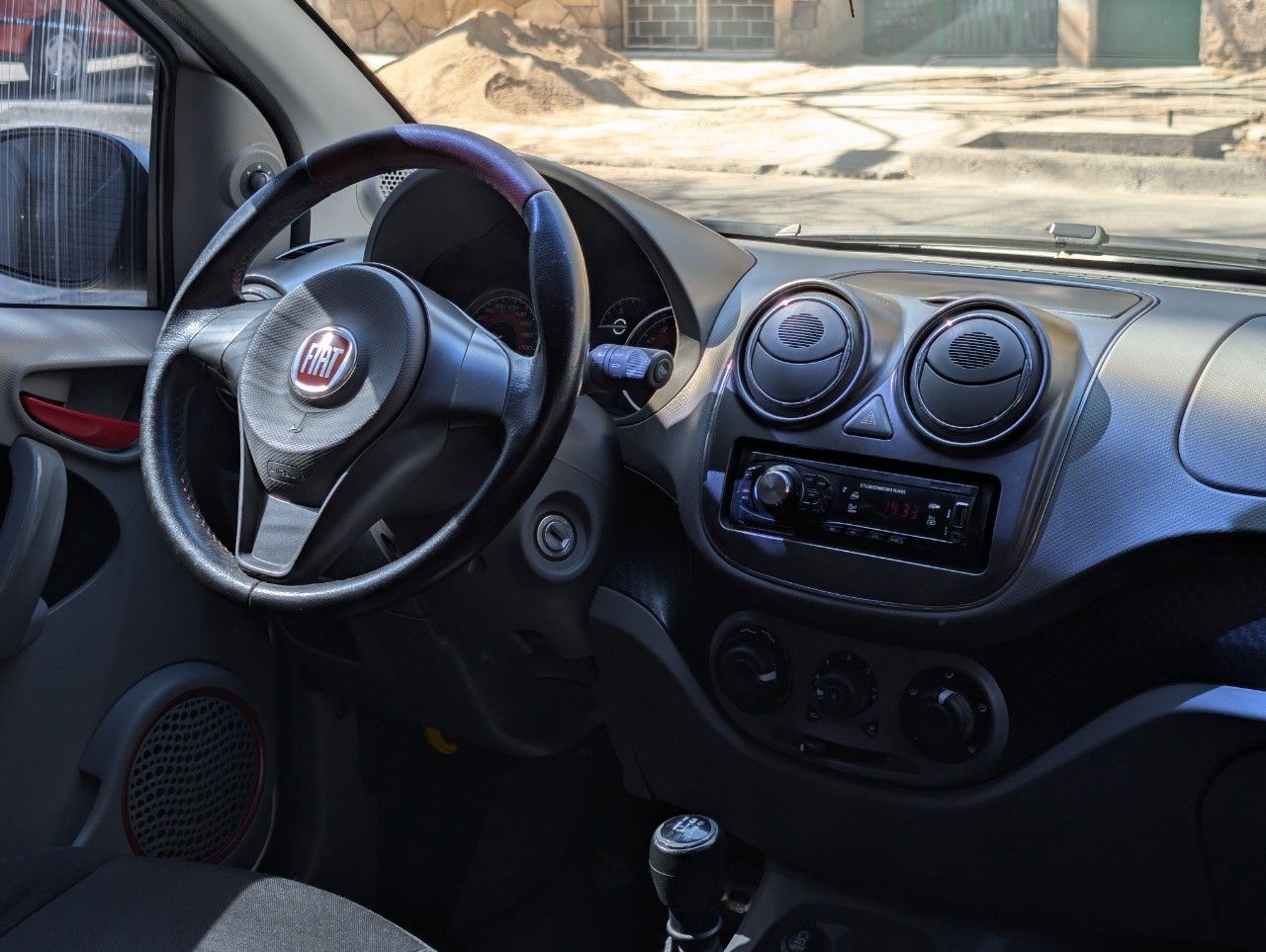 Fiat Nuevo Palio Usado Financiado en Mendoza, deRuedas