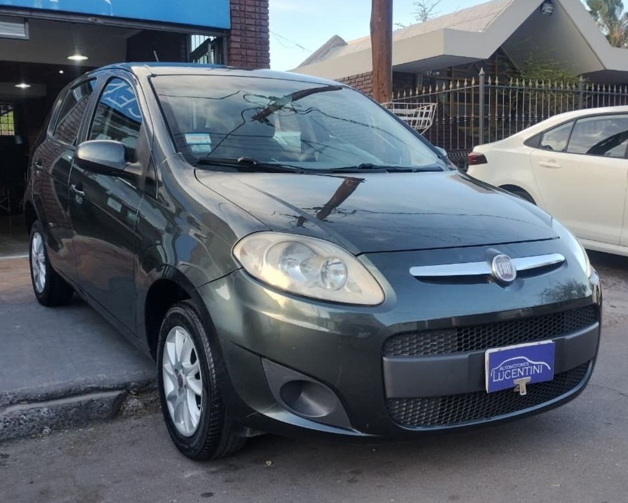 Fiat Nuevo Palio Usado Financiado en Mendoza, deRuedas
