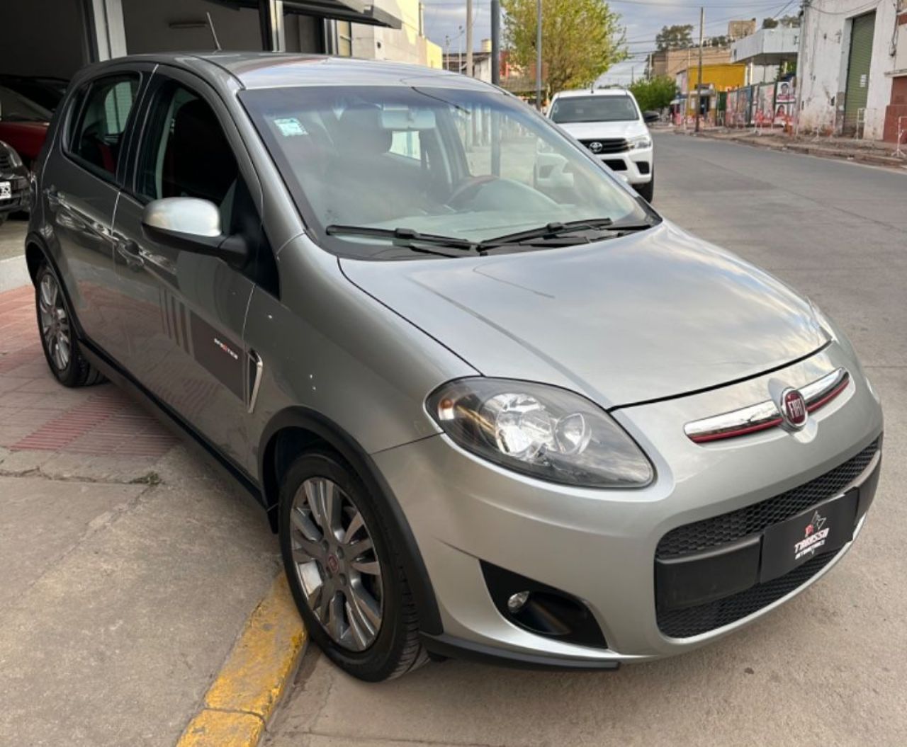 Fiat Nuevo Palio Usado en Córdoba, deRuedas