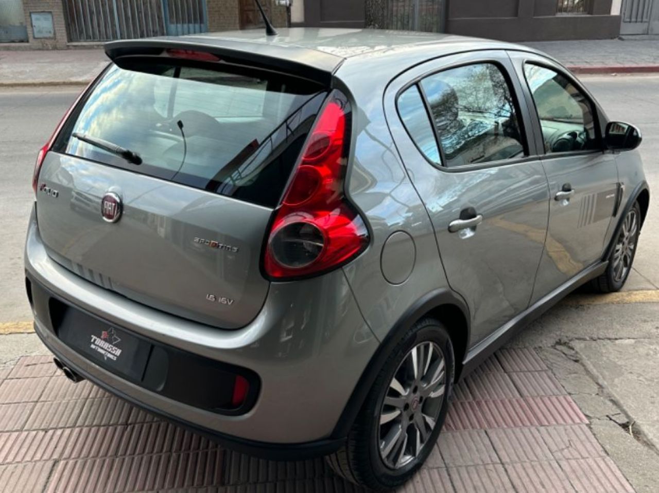 Fiat Nuevo Palio Usado en Córdoba, deRuedas