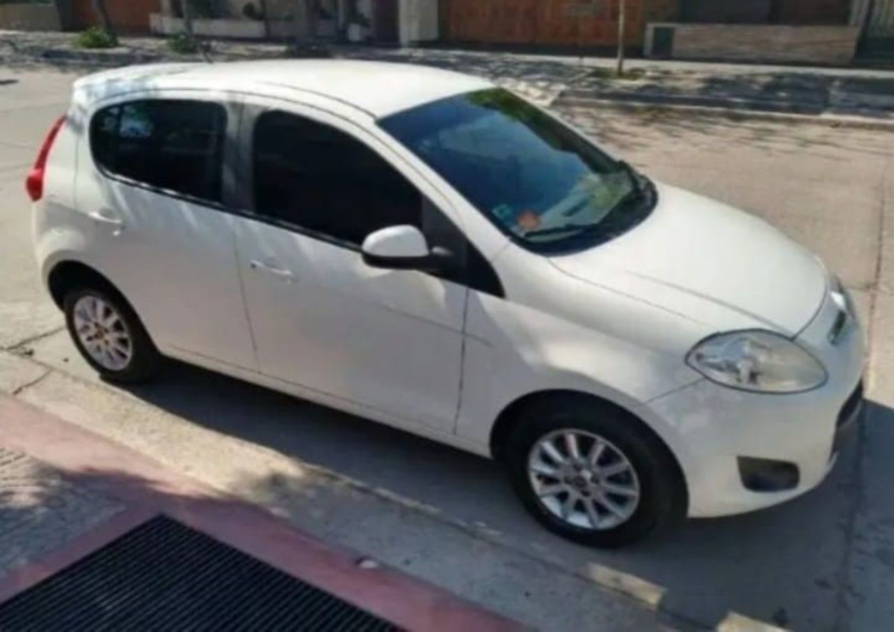 Fiat Nuevo Palio Usado en Buenos Aires, deRuedas