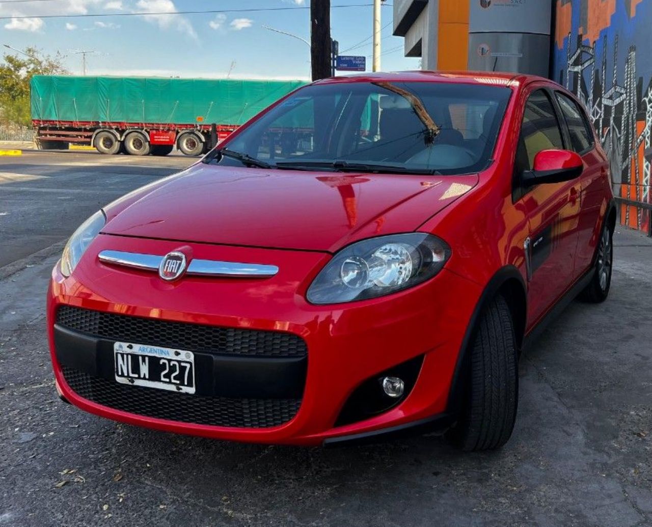 Fiat Nuevo Palio Usado Financiado en Mendoza, deRuedas