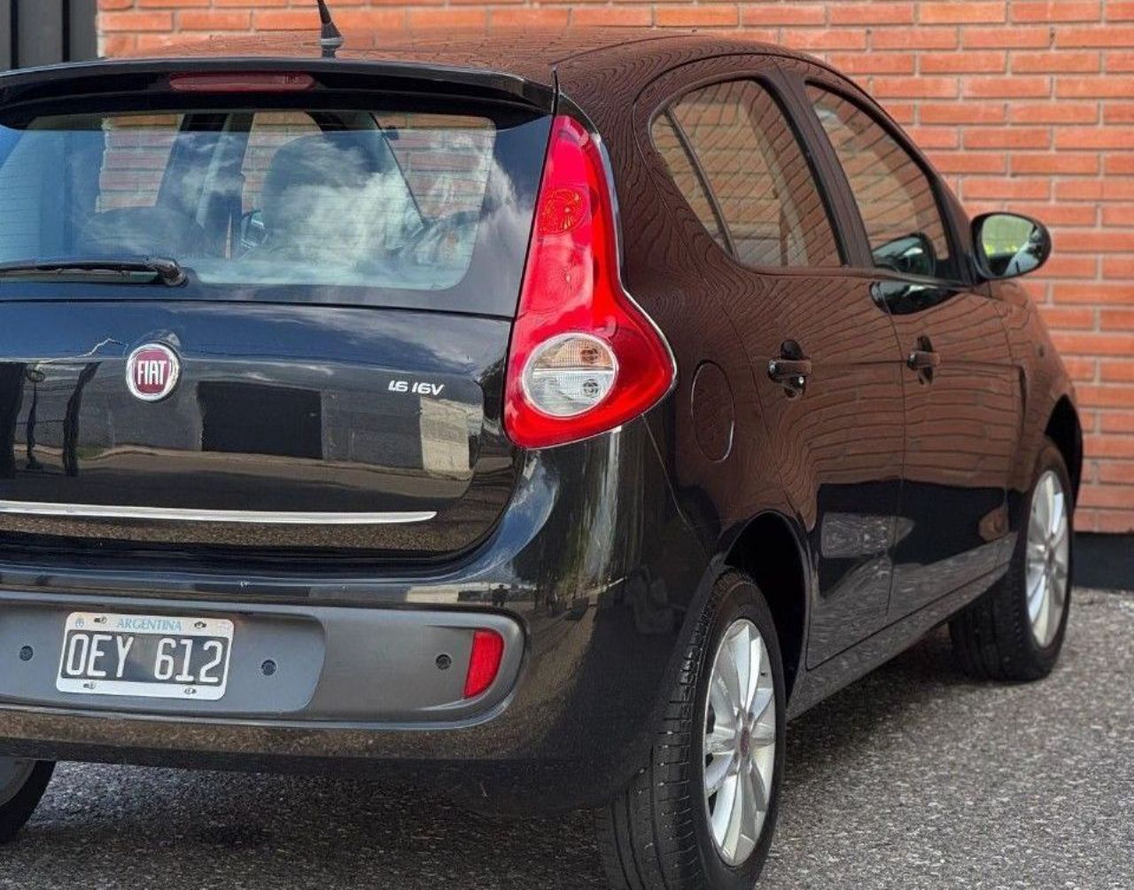 Fiat Nuevo Palio Usado Financiado en Córdoba, deRuedas