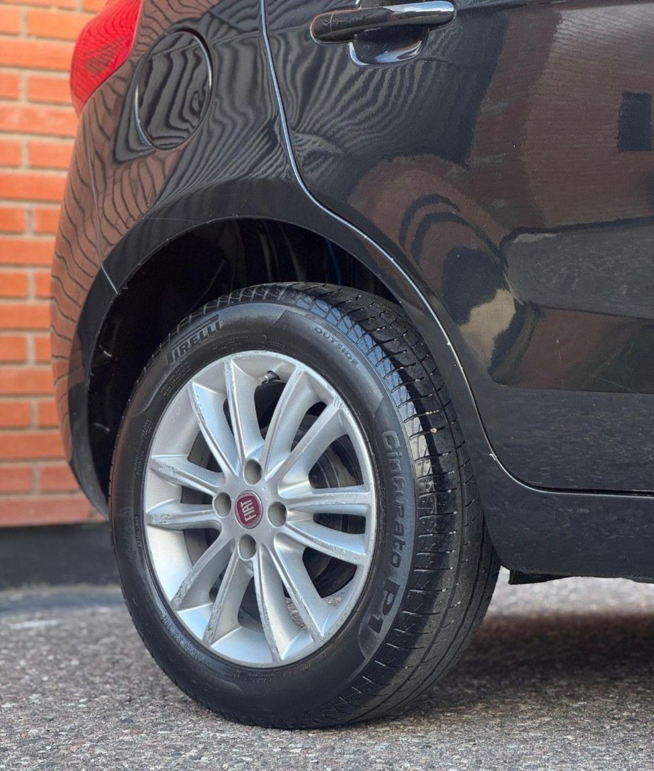 Fiat Nuevo Palio Usado Financiado en Córdoba, deRuedas