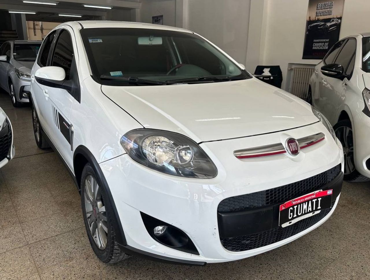 Fiat Nuevo Palio Usado Financiado en Mendoza, deRuedas
