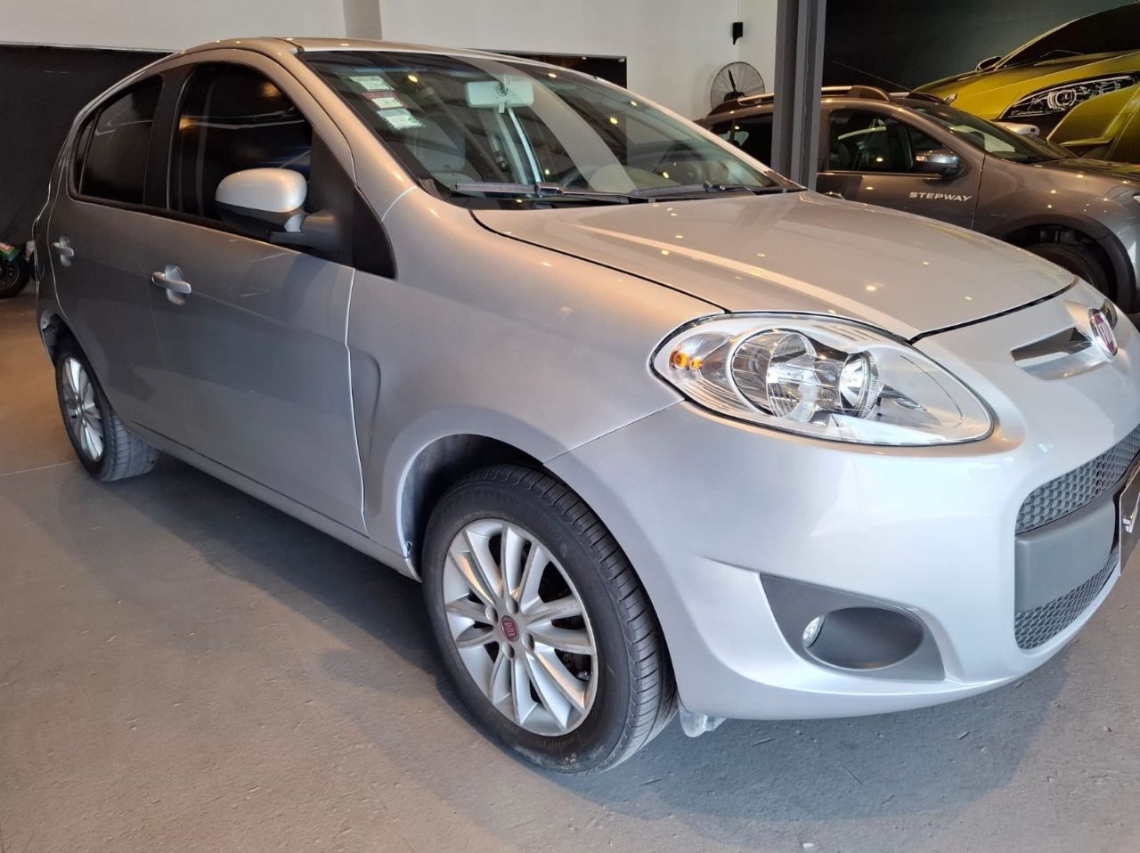 Fiat Nuevo Palio Usado Financiado en Córdoba, deRuedas